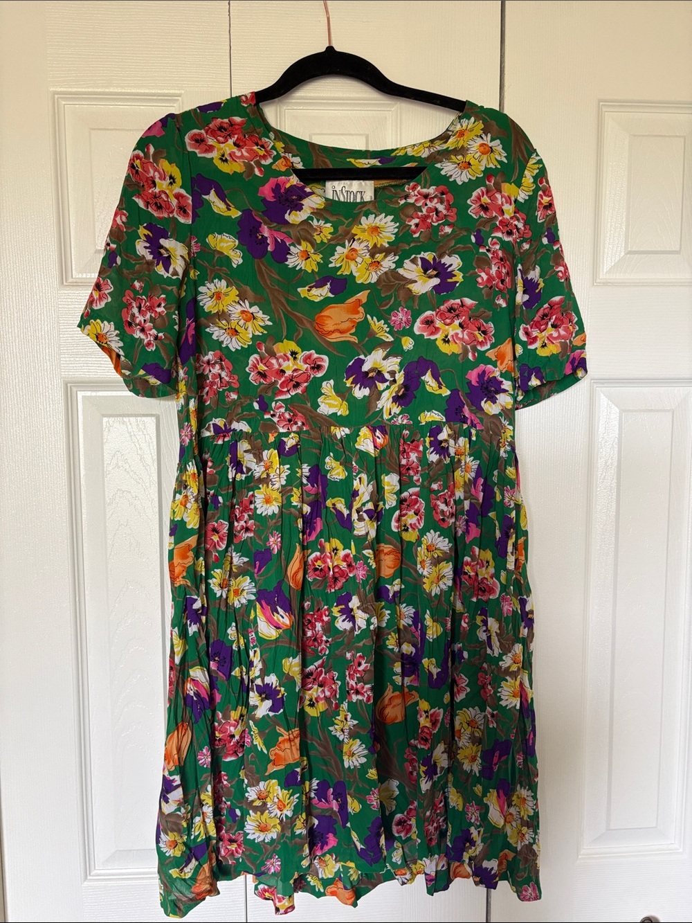 Green 1990s Vintage Instock Floral Midi Dress with Short Sleeves